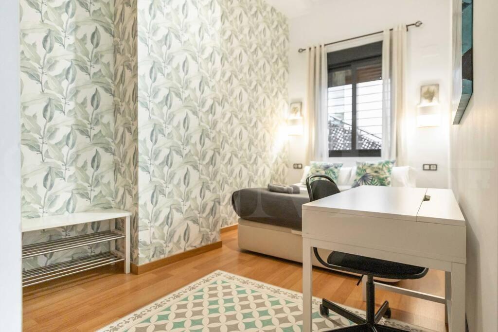 Relaxing Apartment With Parking In The Center By Rems Malaga Zewnętrze zdjęcie
